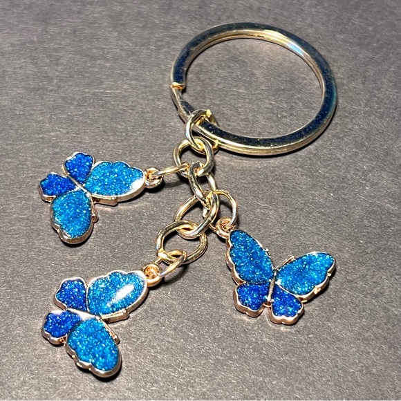 Butterfly Bag Charm Keychain - Picture 1 of 5